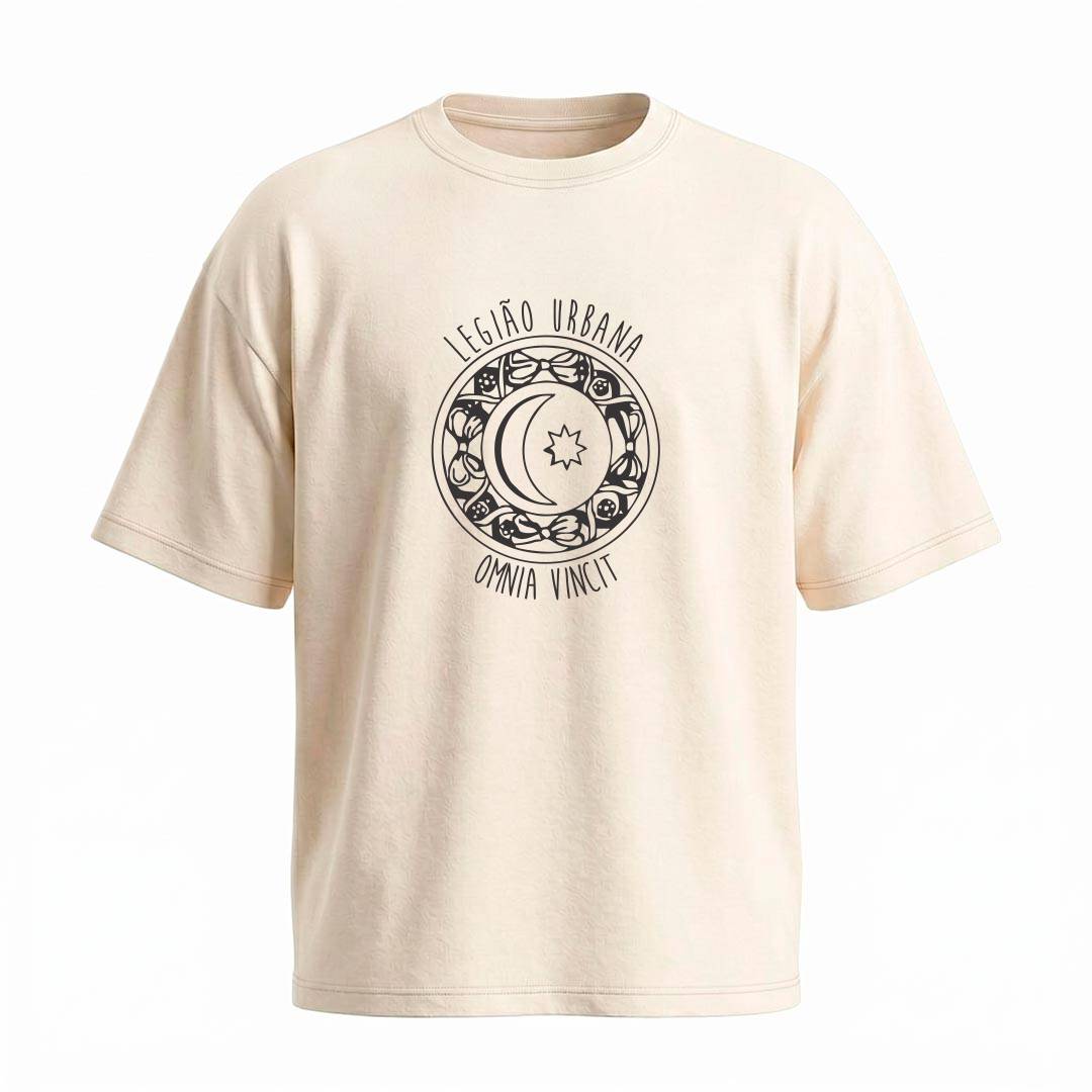 Camiseta Oversized Legião Urbana Omnia Vincit Selo | Rock Nacional - Imagem 3